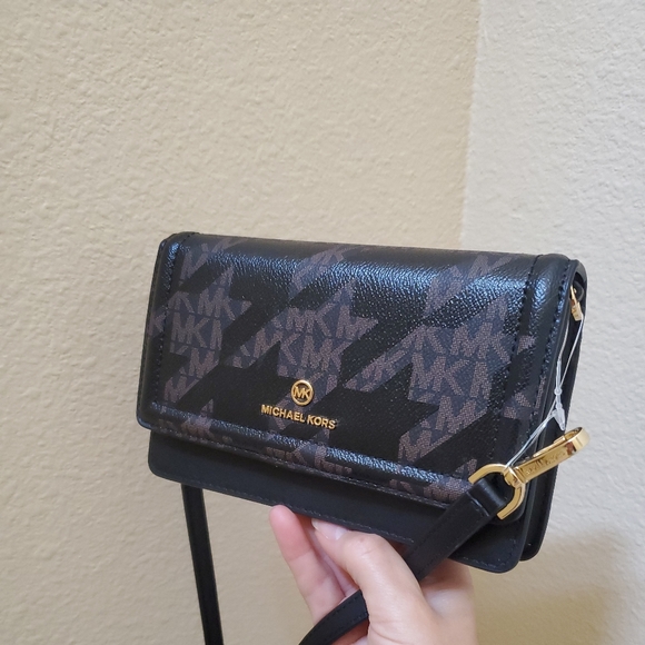 Michael kors Jet Set Charm Small Phone Crossbody - Picture 9 of 9